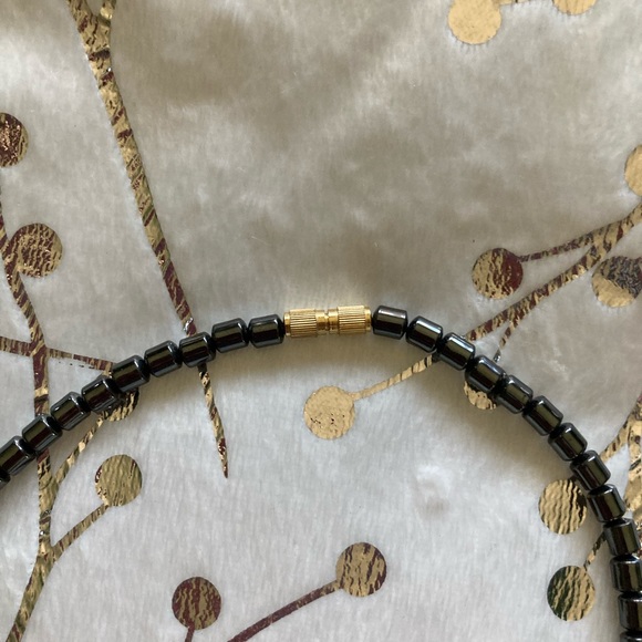 🌴Vintage Hawaiian Necklace🌴 - Picture 2 of 2